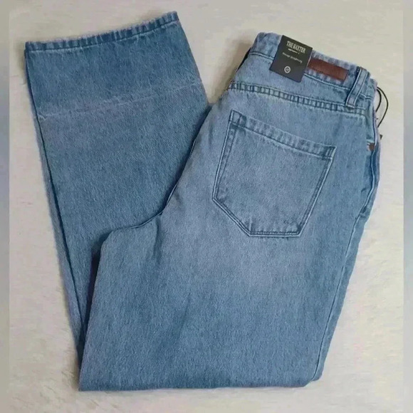 Blank NYC Baxter Ribcage Straight Jean - Picture 7 of 8